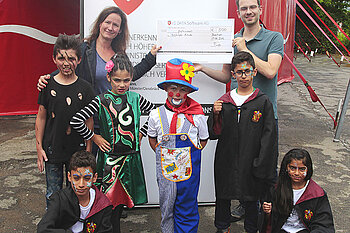 Kinder beim Zirkus-Projekt
