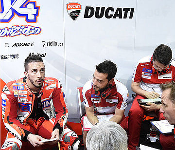 Hinter den Kulissen bei Ducati Ducati Fahrer